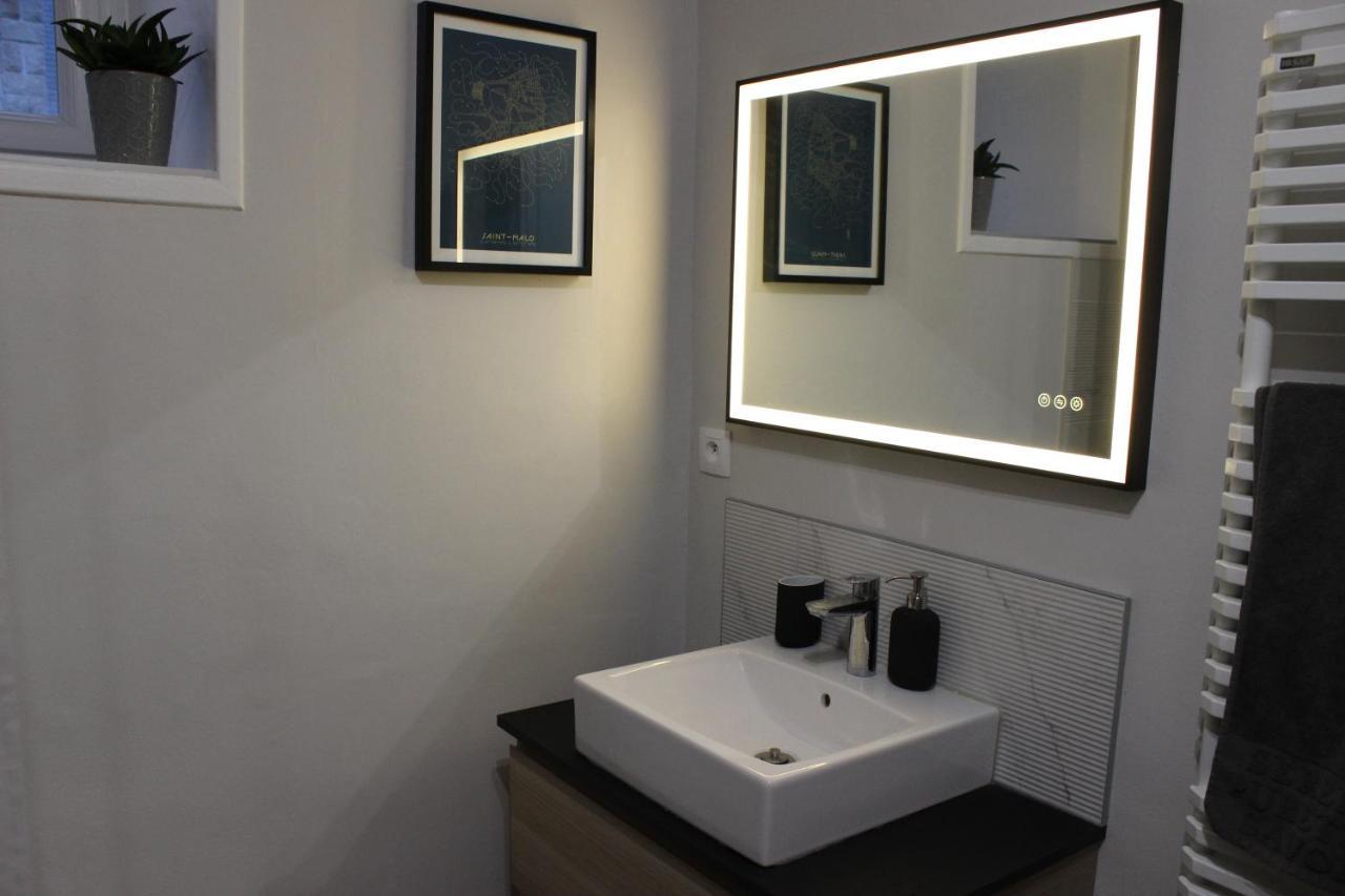 Intra-Muros - T2 La Grande Hermine Appartement Saint-Malo Buitenkant foto